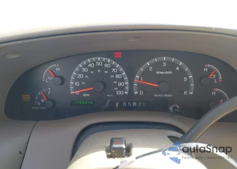 2001 Ford F-150 Lariat/Xl/Xlt z USA, uszkodzony, nr VIN 1FTRX07L51KF06450